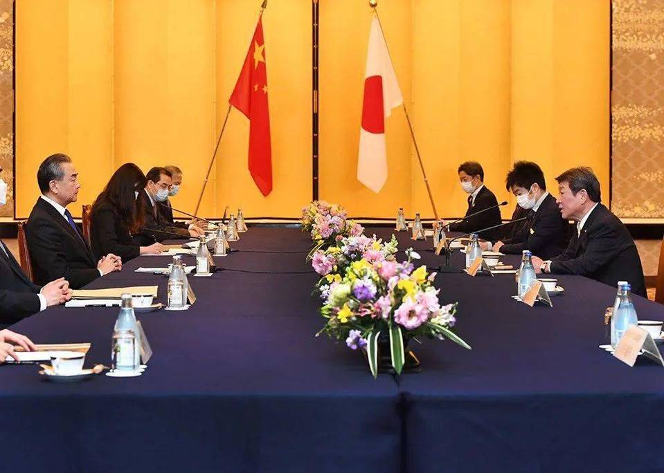 中方对日本参议员石平采取反制措施